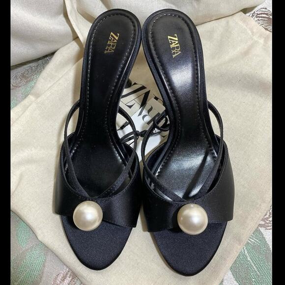 RARE!!! ZARA Embellished Heels NWT LAST ONE!!! - Picture 7 of 16